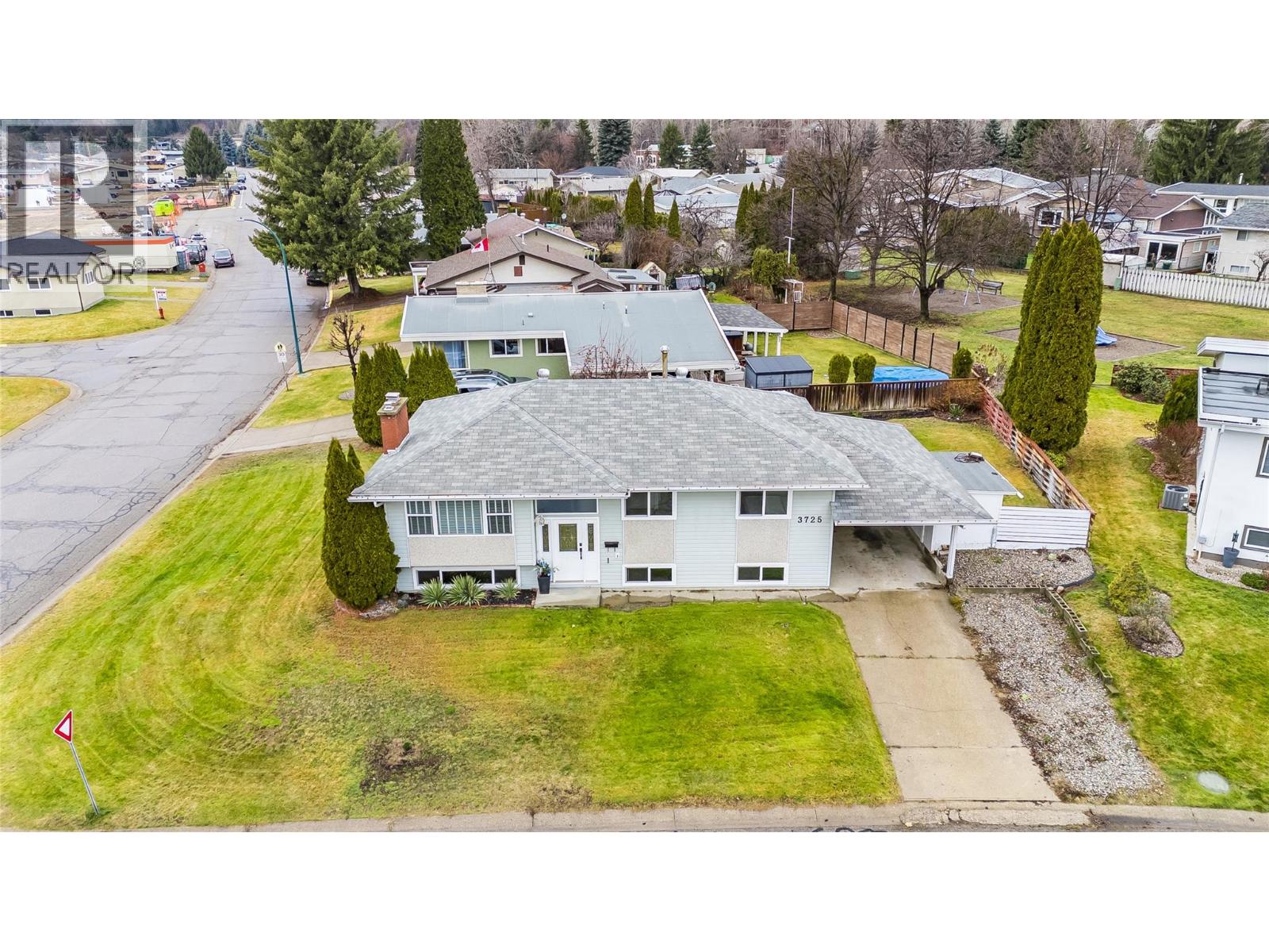 3725 Dogwood Drive, Trail