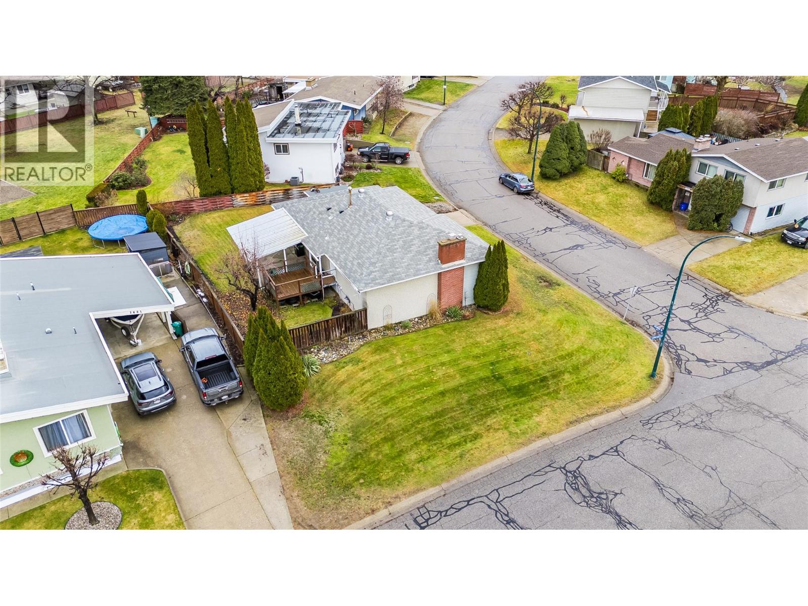 3725 Dogwood Drive, Trail