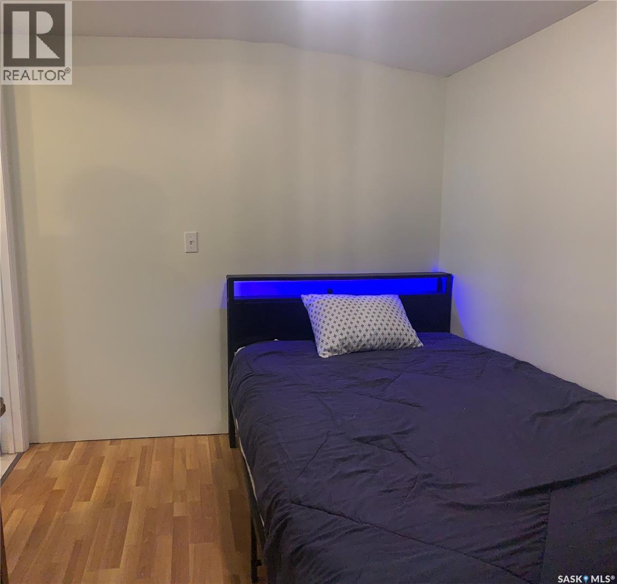 202-206 ELIZABETH AVENUE - 42