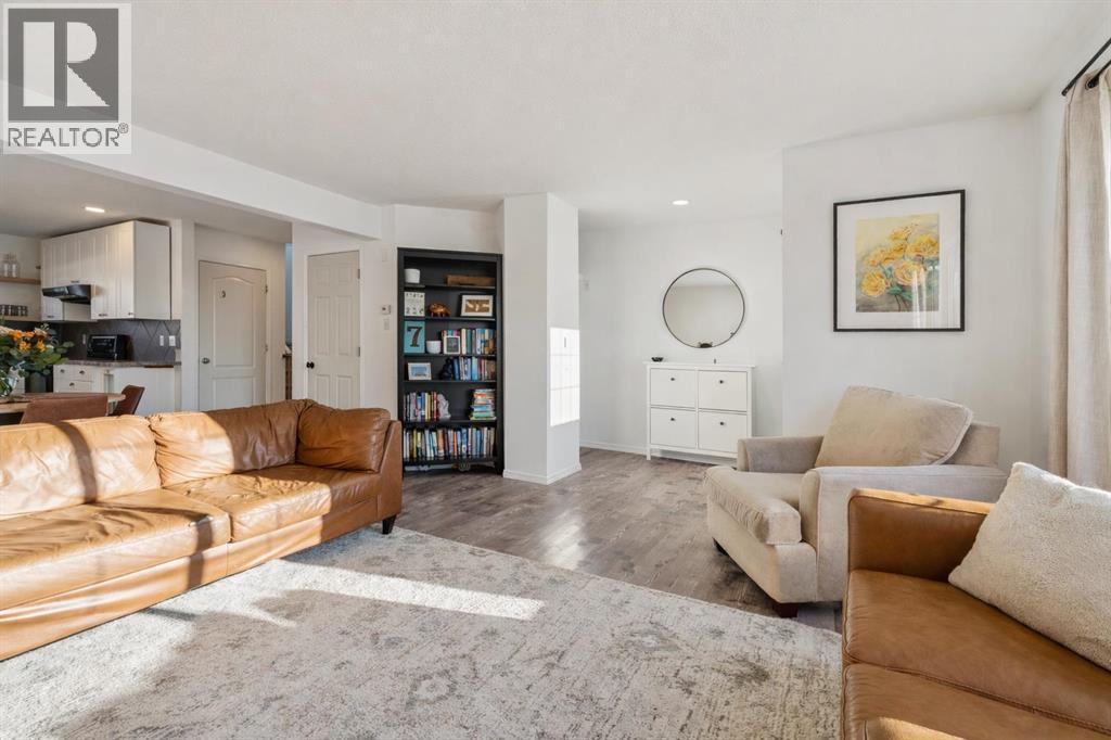 304 Ross Avenue, Cochrane