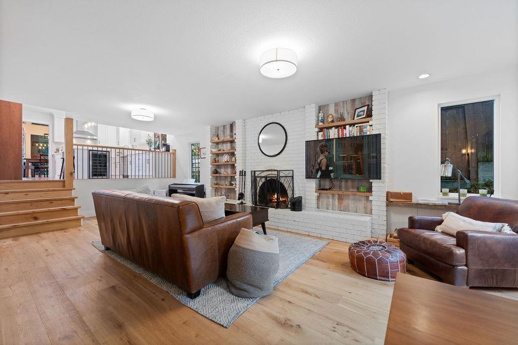 9061 COLLINGS Way, Delta