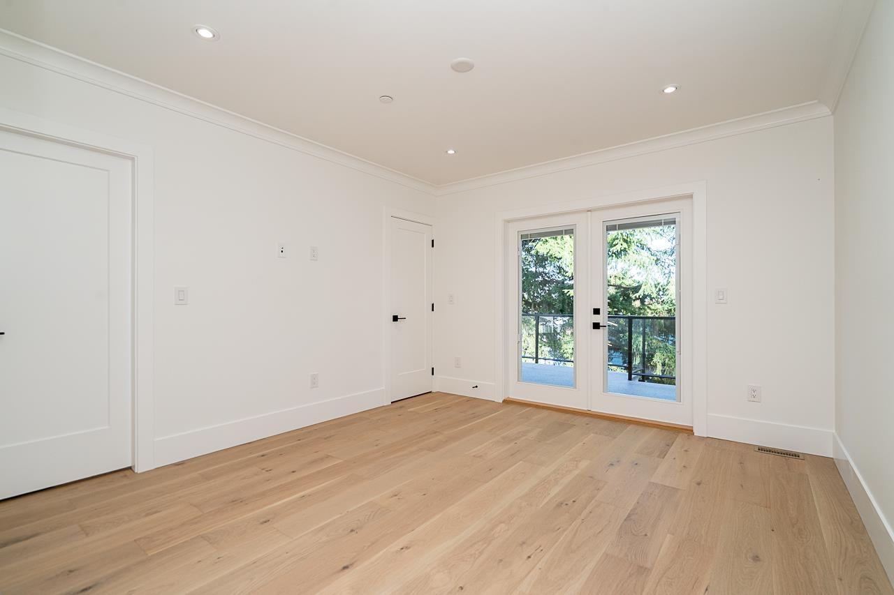 1232 PARKER STREET, White Rock