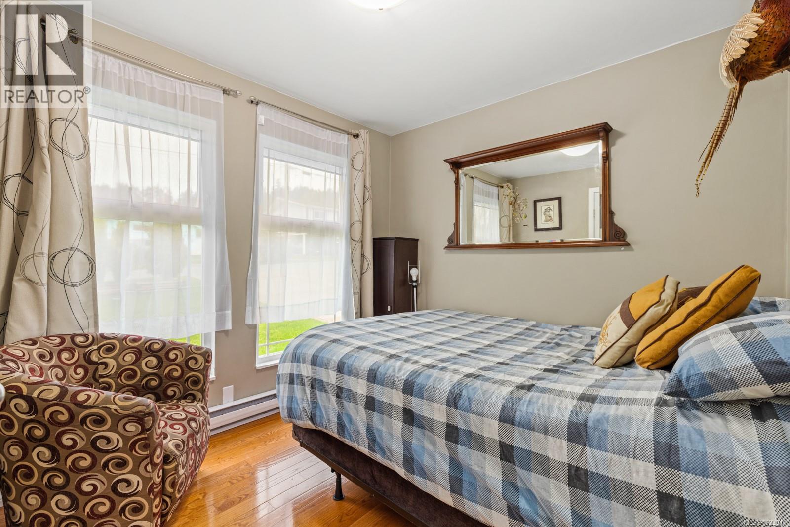 1567 Pauline St - 34
