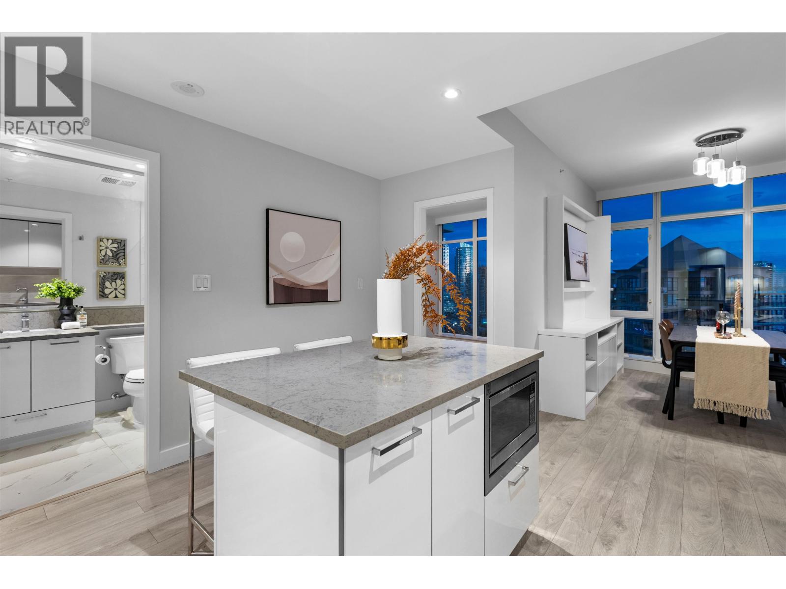 2402 1788 GILMORE AVENUE, Burnaby