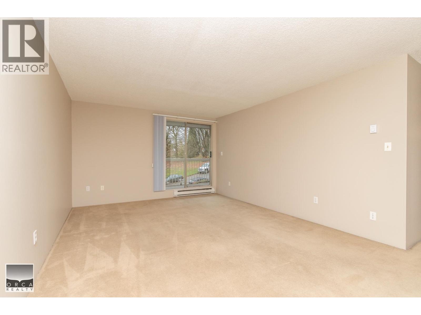 317 65 FIRST Street - photo 2