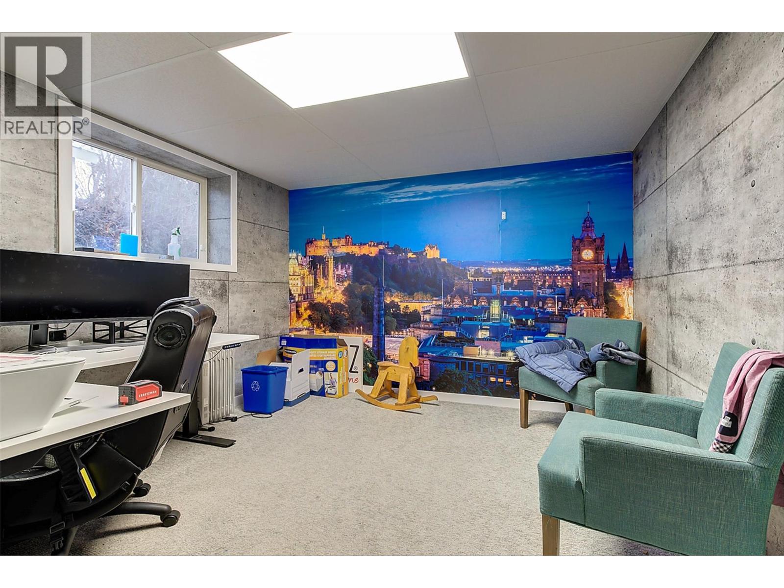  964 Tronson Drive, Kelowna