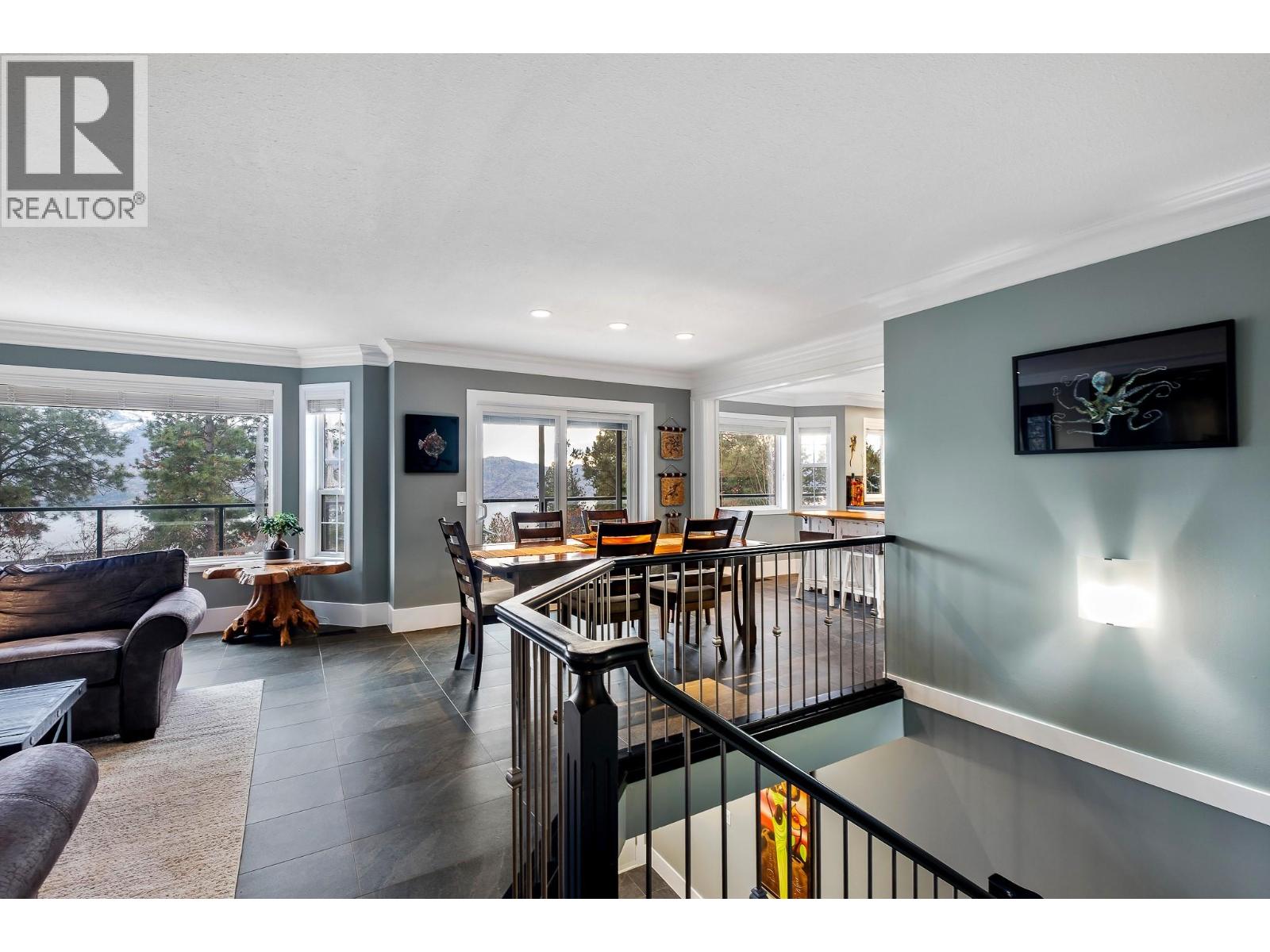  3920 Trepanier Heights Avenue, Peachland