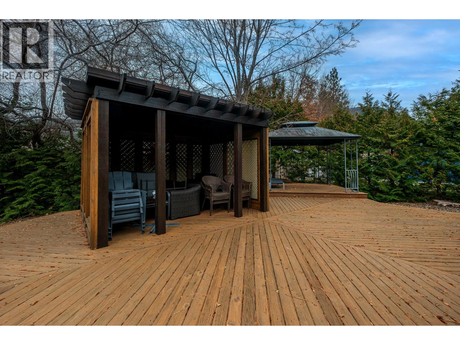  3920 Trepanier Heights Avenue, Peachland