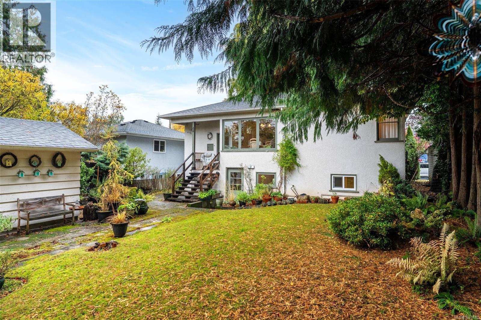  416 Richmond Avenue, Victoria