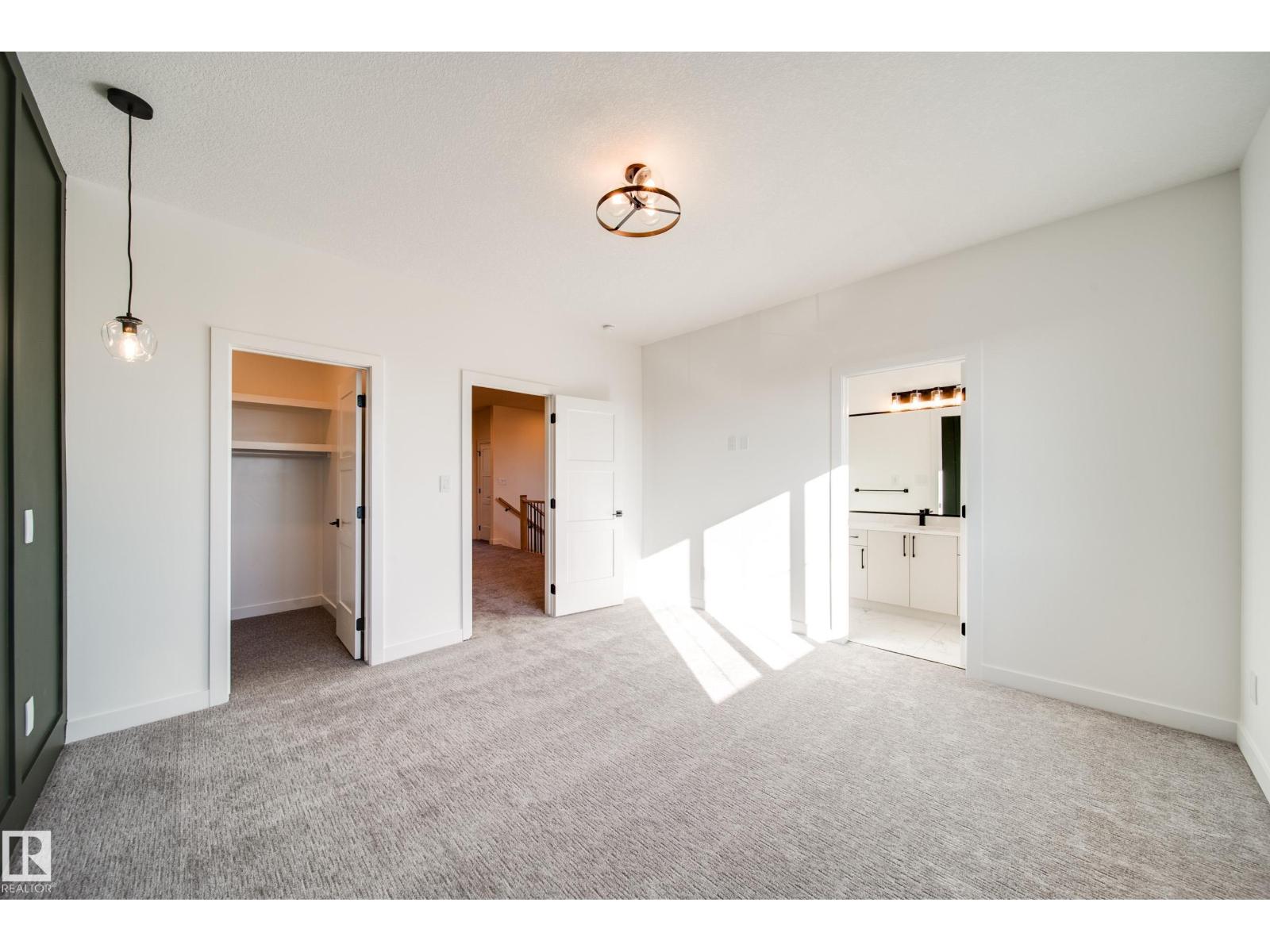 18 Blackbird BN, Fort Saskatchewan