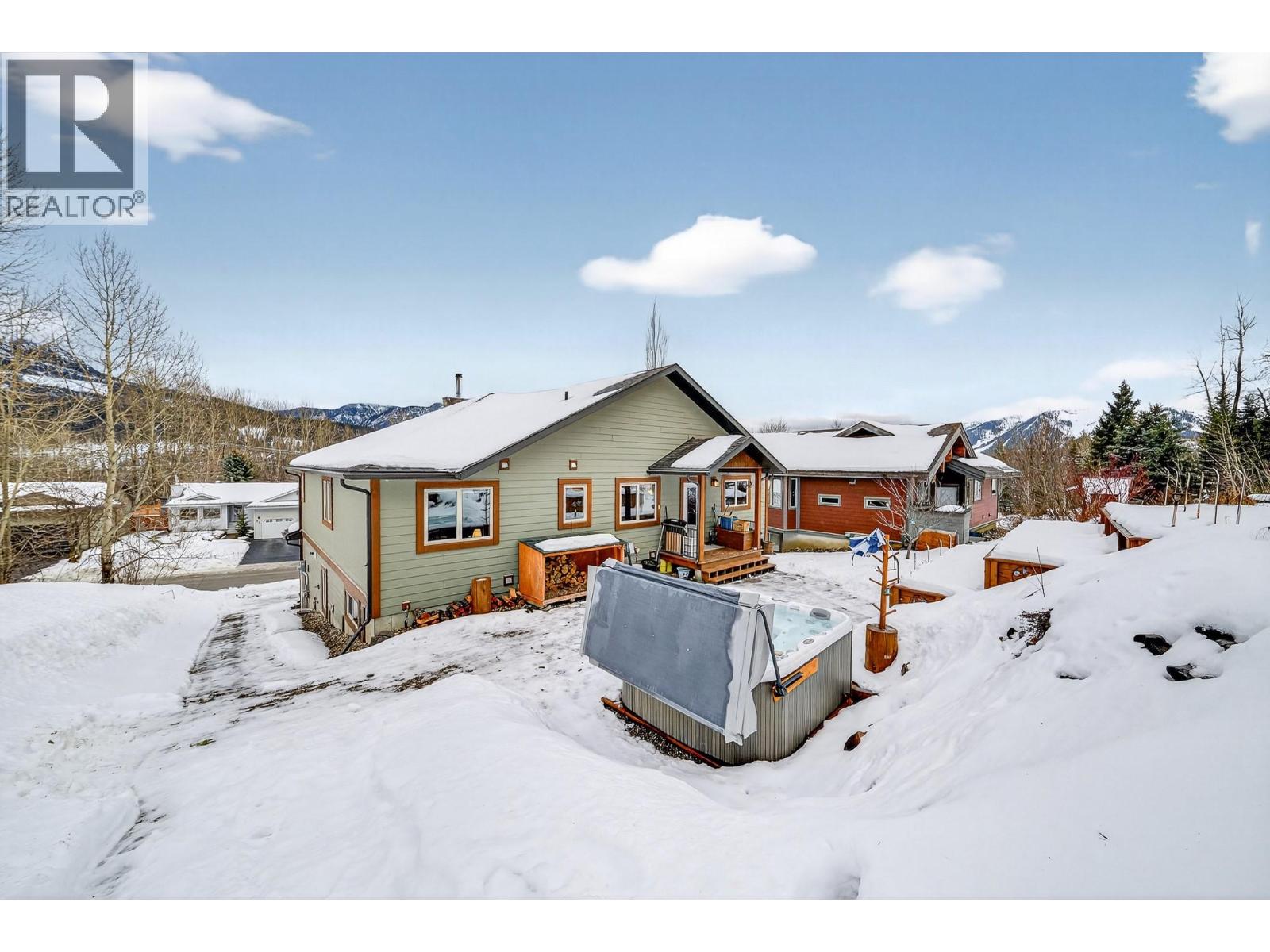 32 Aspen Crescent, Fernie