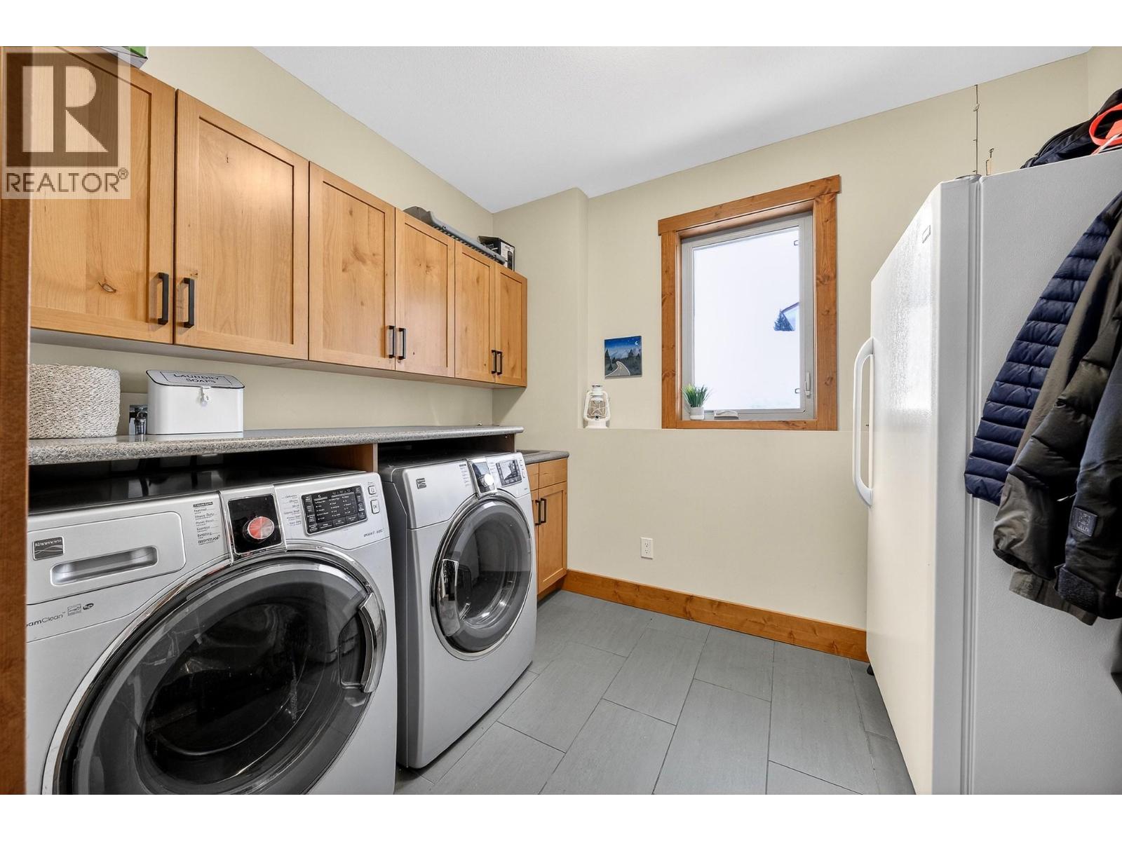 32 Aspen Crescent, Fernie