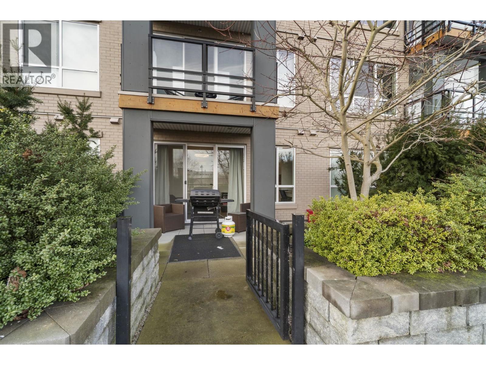 #104-1792 STARLING Drive, Tsawwassen