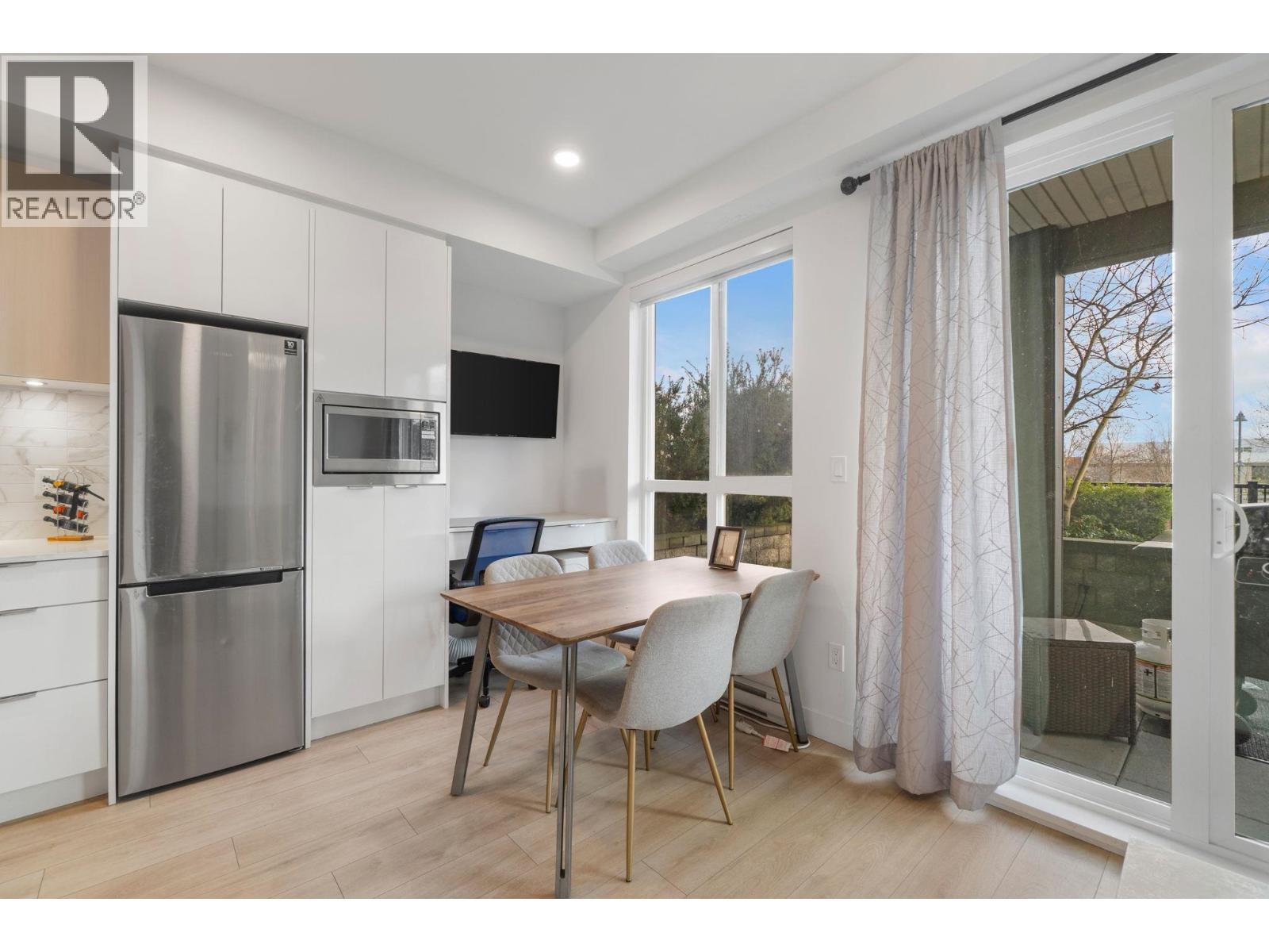 #104-1792 STARLING Drive, Tsawwassen