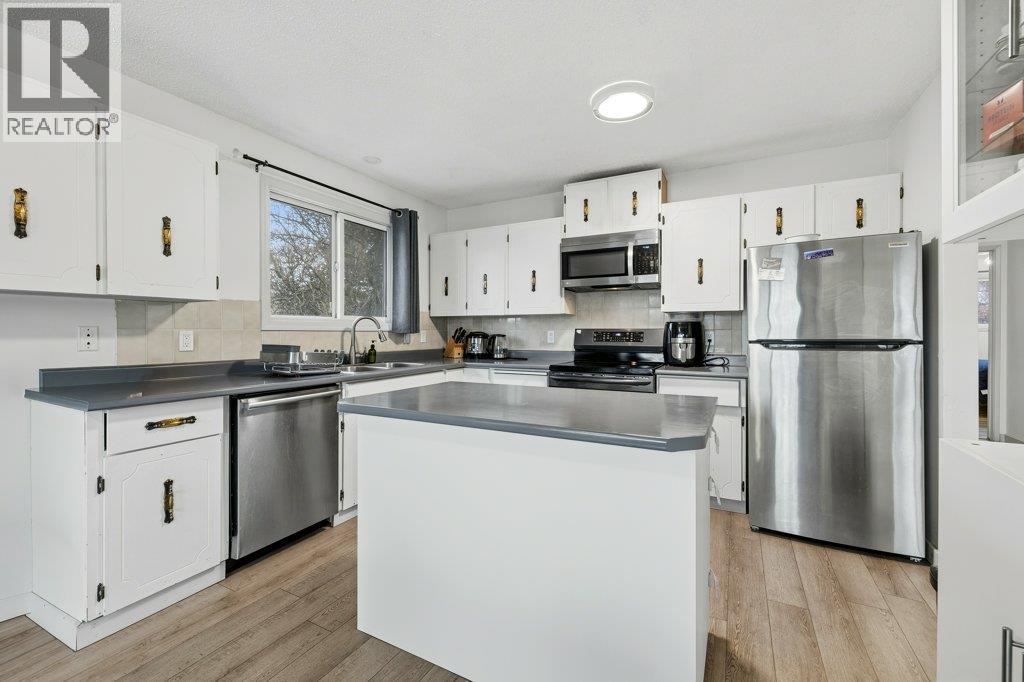  482 Keithley Road, Kelowna