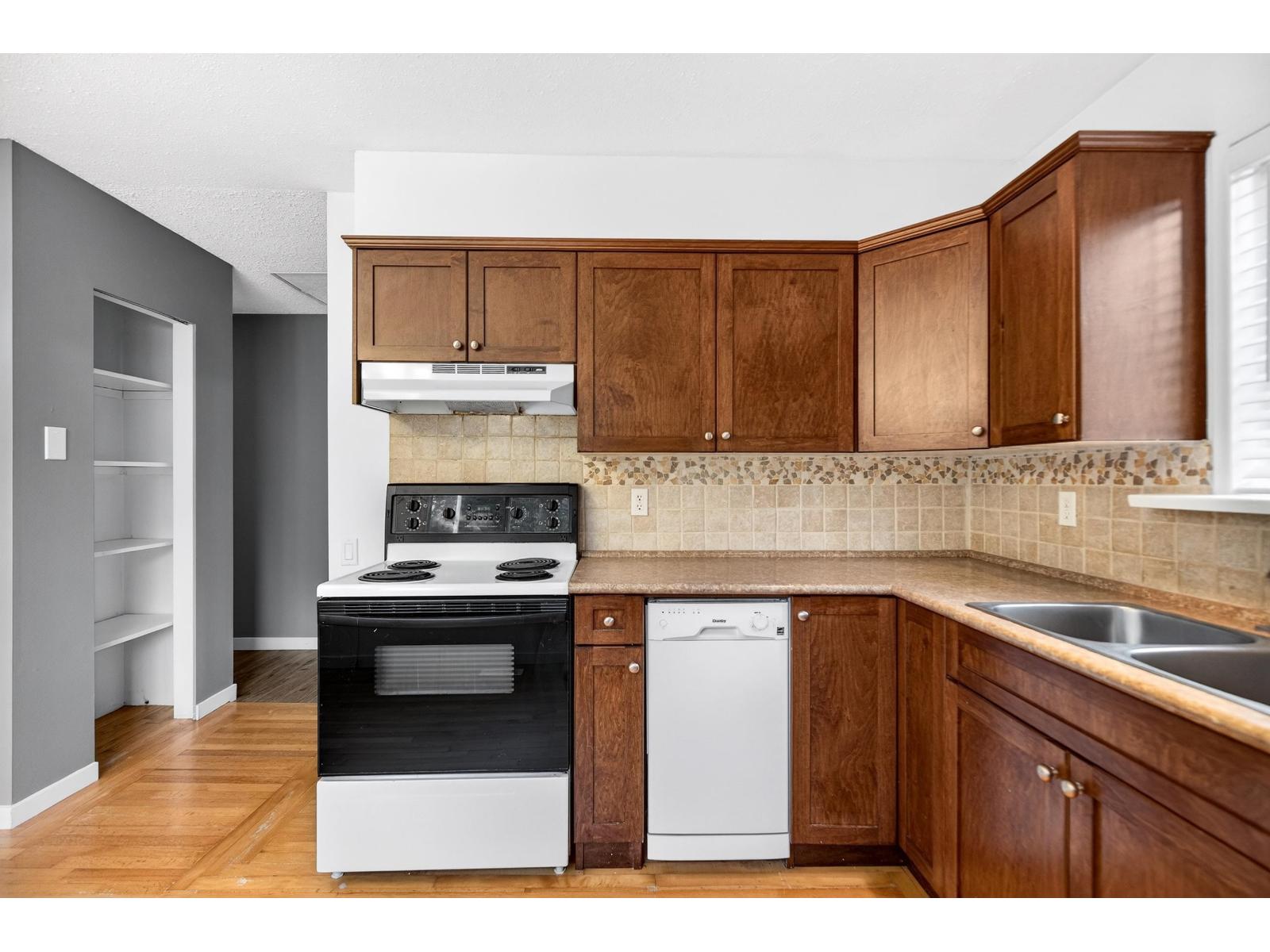 32244 14TH AVENUE, Mission