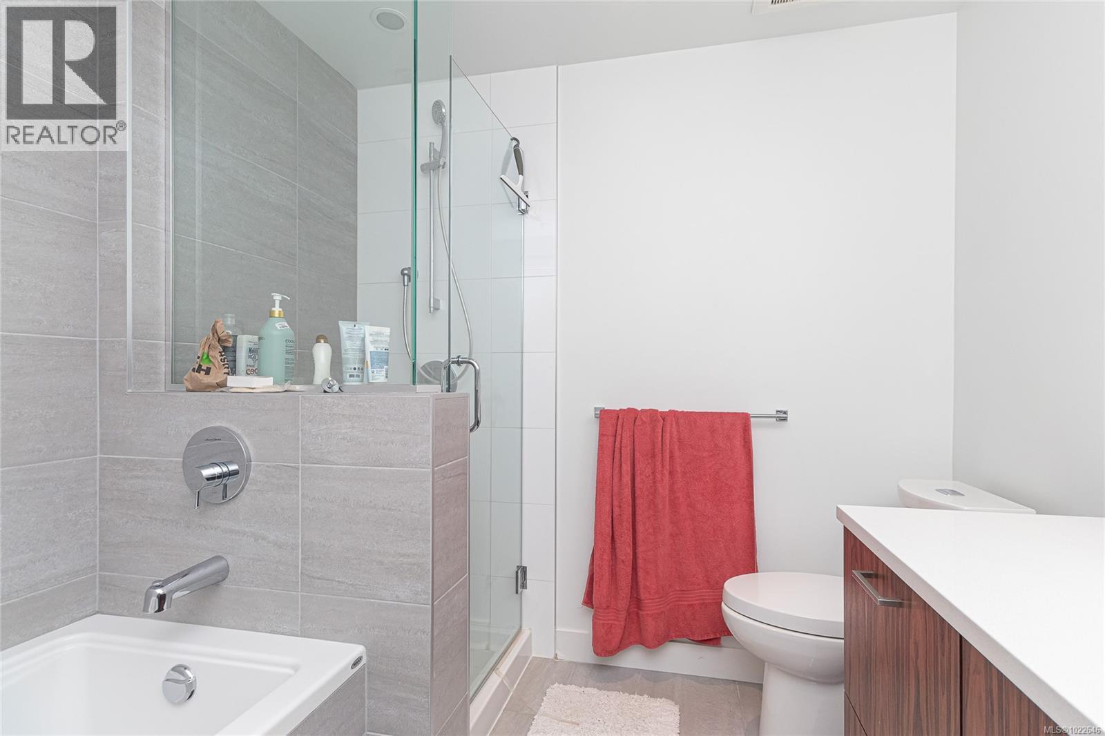 807 838 Broughton Street, Victoria