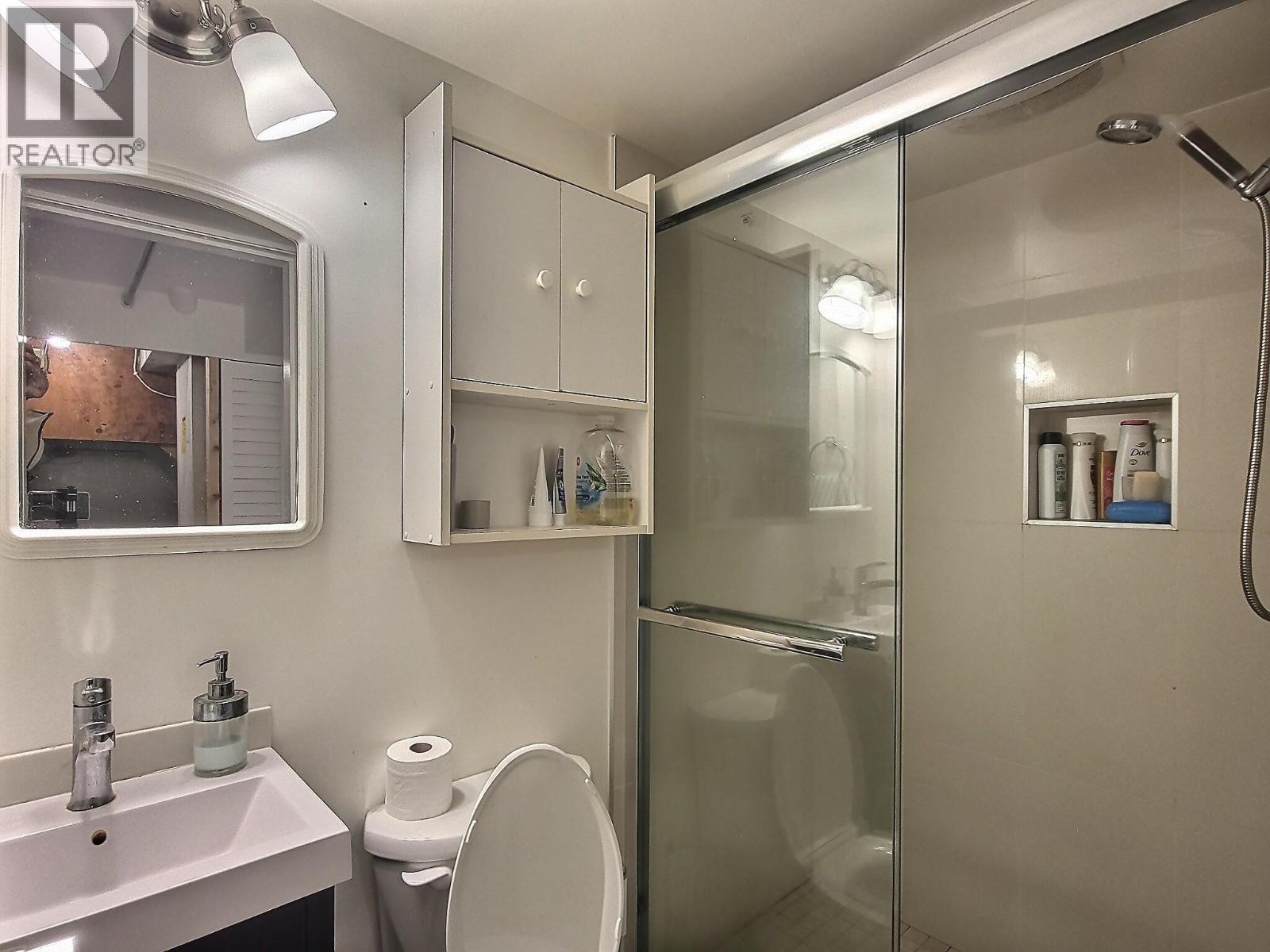 6878 ARLINGTON STREET, Vancouver