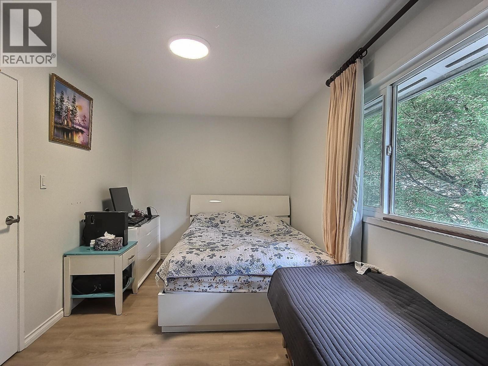 6878 ARLINGTON STREET, Vancouver