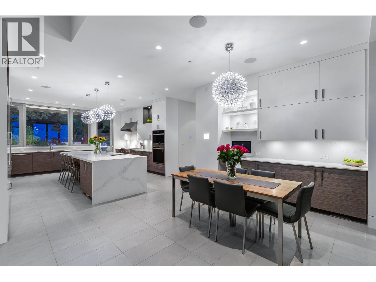 1065 GROVELAND ROAD, West Vancouver