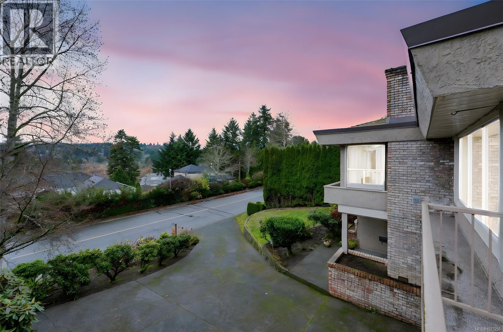  4335 Emily Carr Drive, Saanich