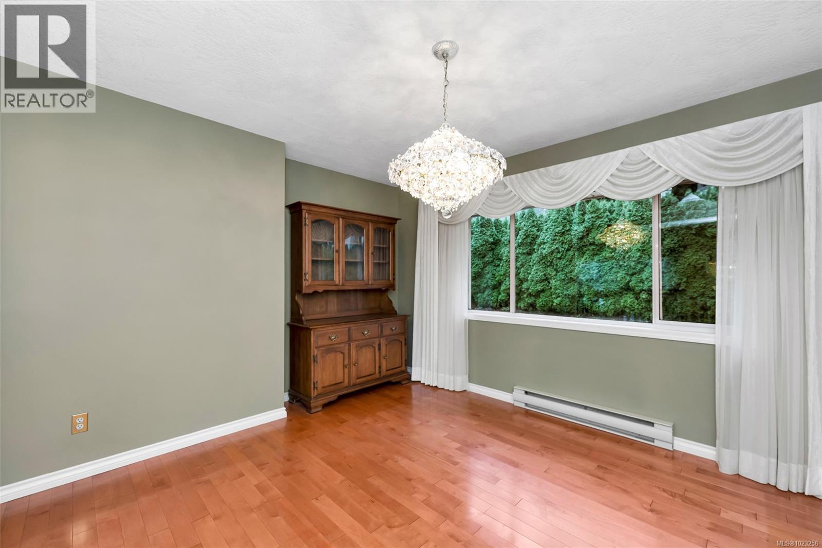  4335 Emily Carr Drive, Saanich