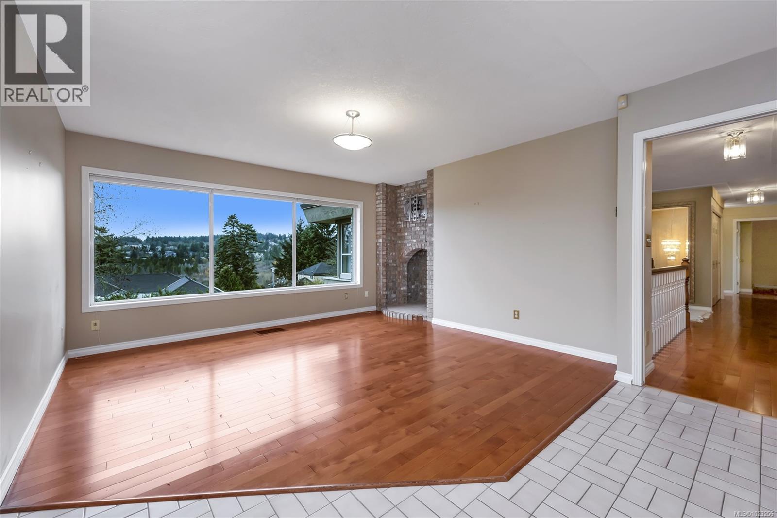  4335 Emily Carr Drive, Saanich