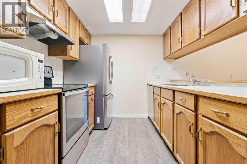 Single Family House for Sale in   University Drive NW University Heights Calgary 