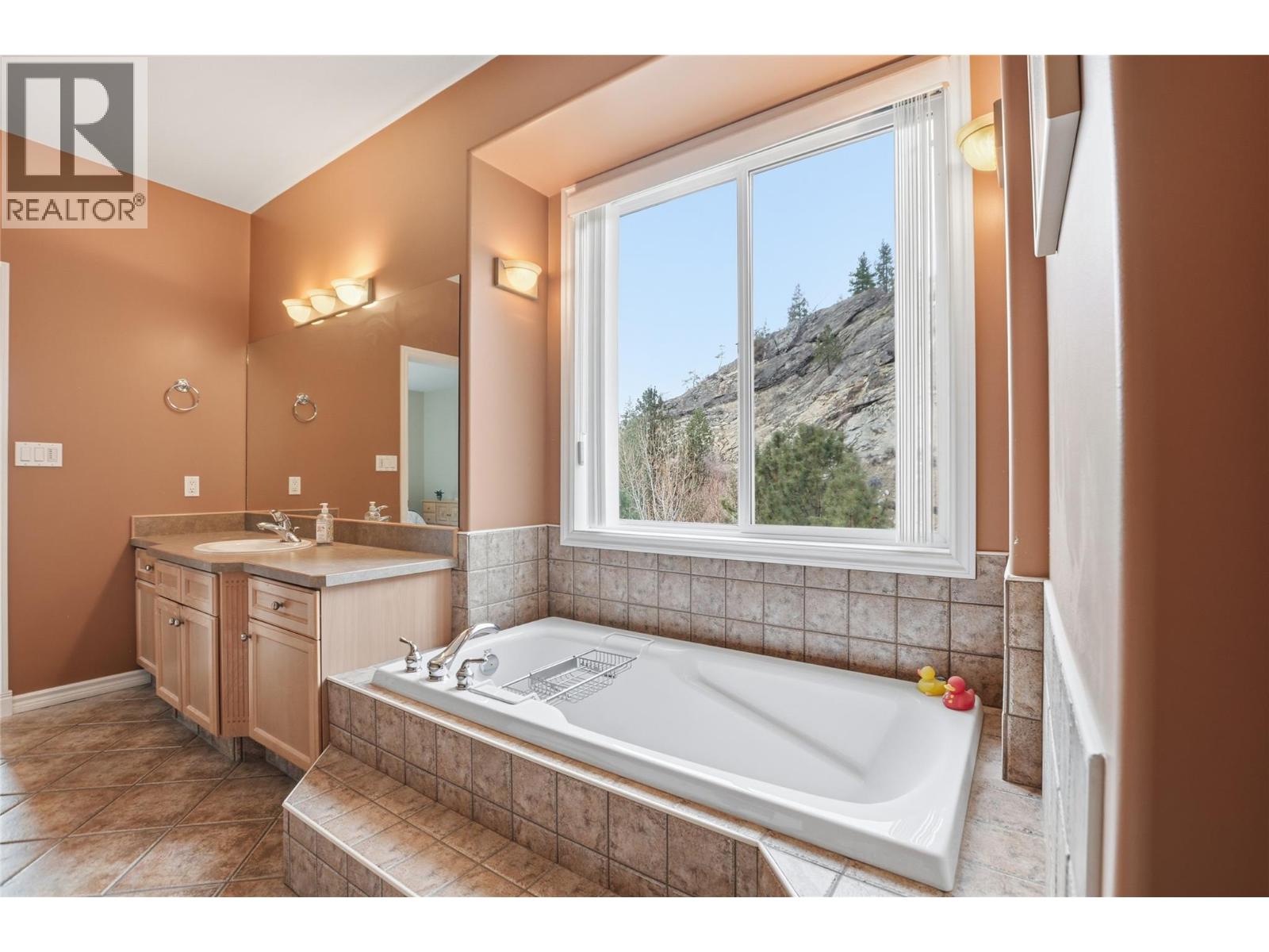 163 Christie Mtn Lane, Okanagan Falls