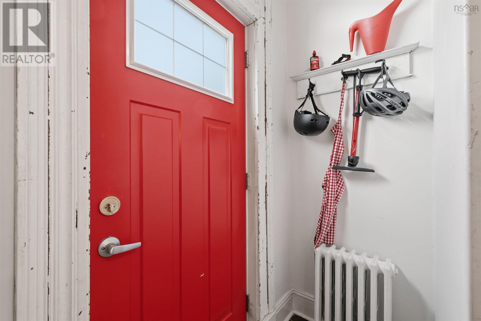 Property 16 of 39 of 2464 Creighton Street