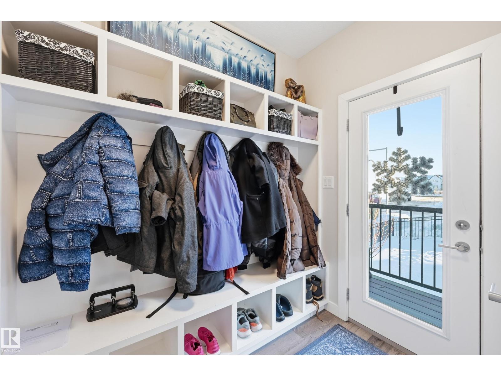 7803 Yorke RD NW, Edmonton