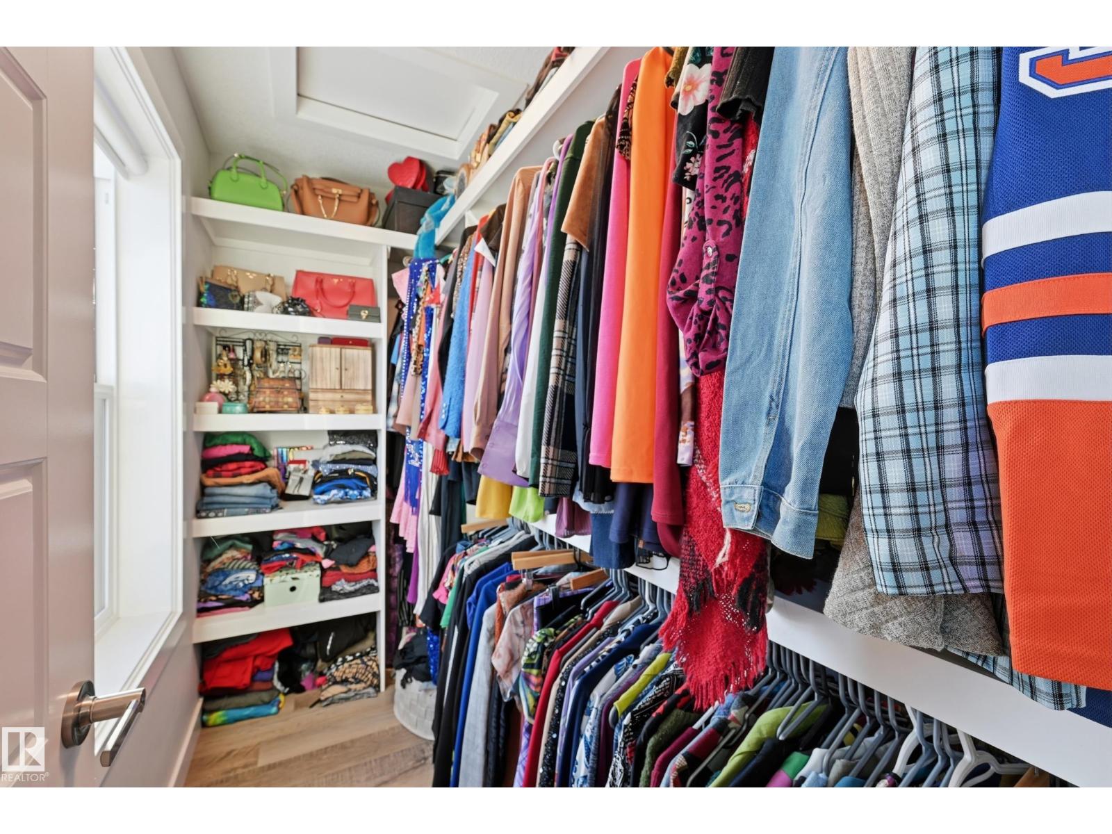 7803 Yorke RD NW, Edmonton