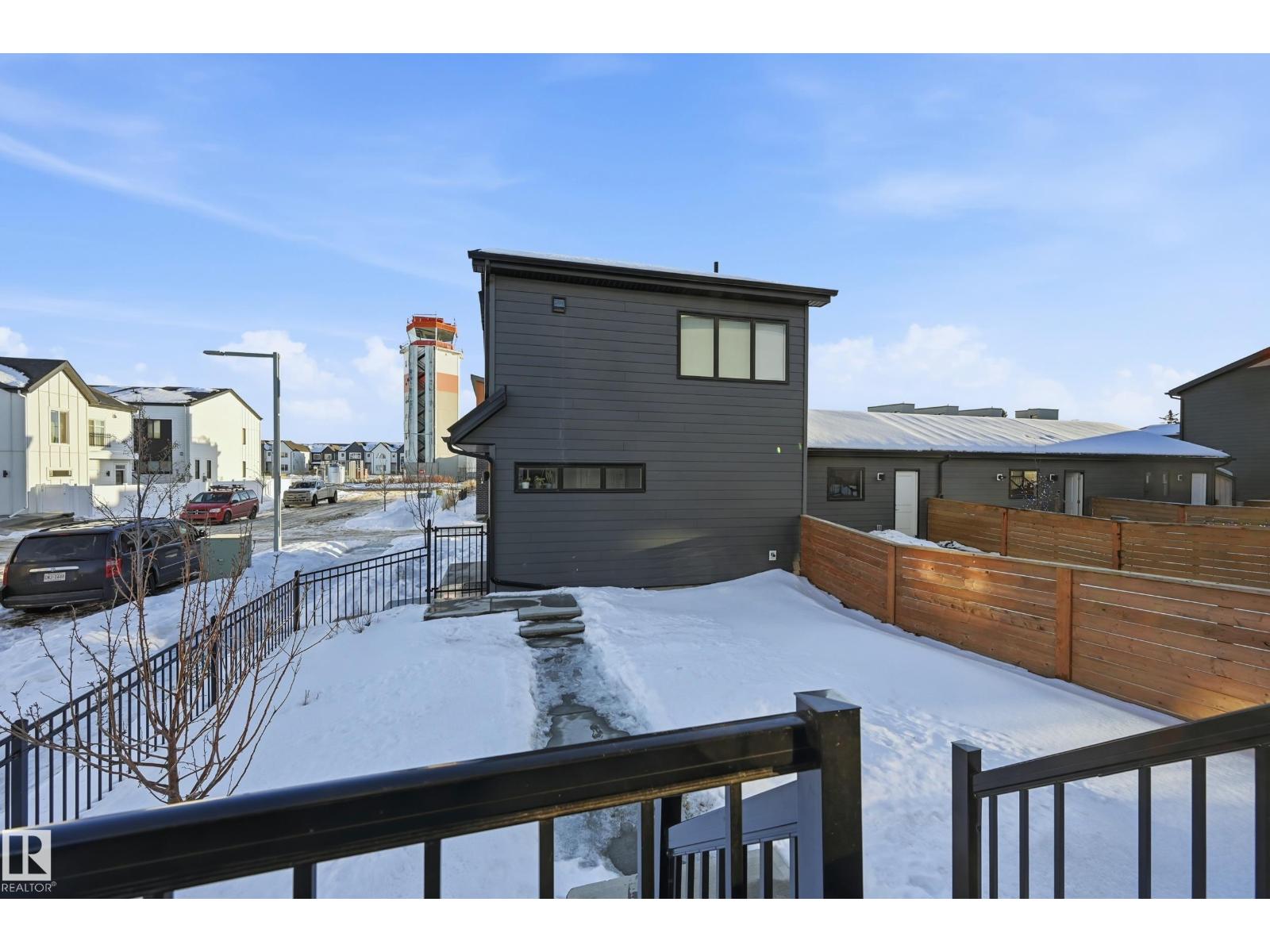 7803 Yorke RD NW, Edmonton