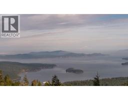 150 Skywater Lane, Salt Spring Island, BC V8K2W9 Photo 10