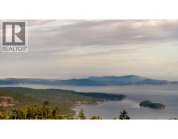 150 Skywater Lane, Salt Spring Island, BC V8K2W9 Photo 14