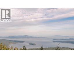 150 Skywater Lane, Salt Spring Island, BC V8K2W9 Photo 9