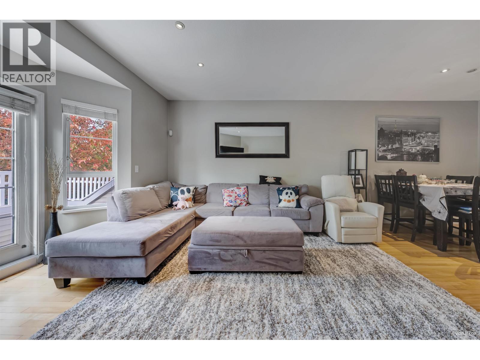 5 22000 SHARPE AVENUE, Richmond