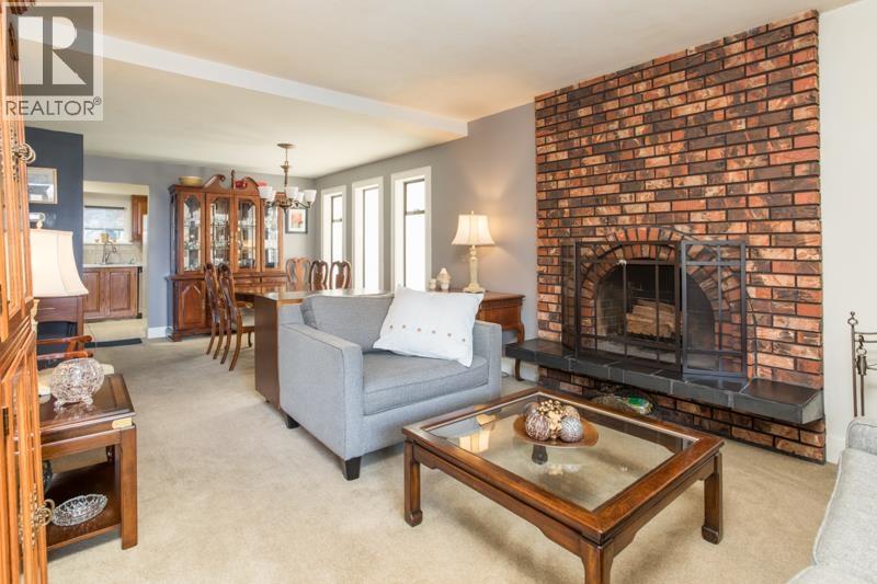 918 LADNER STREET - Photo 2 of 29, New Westminster, British Columbia