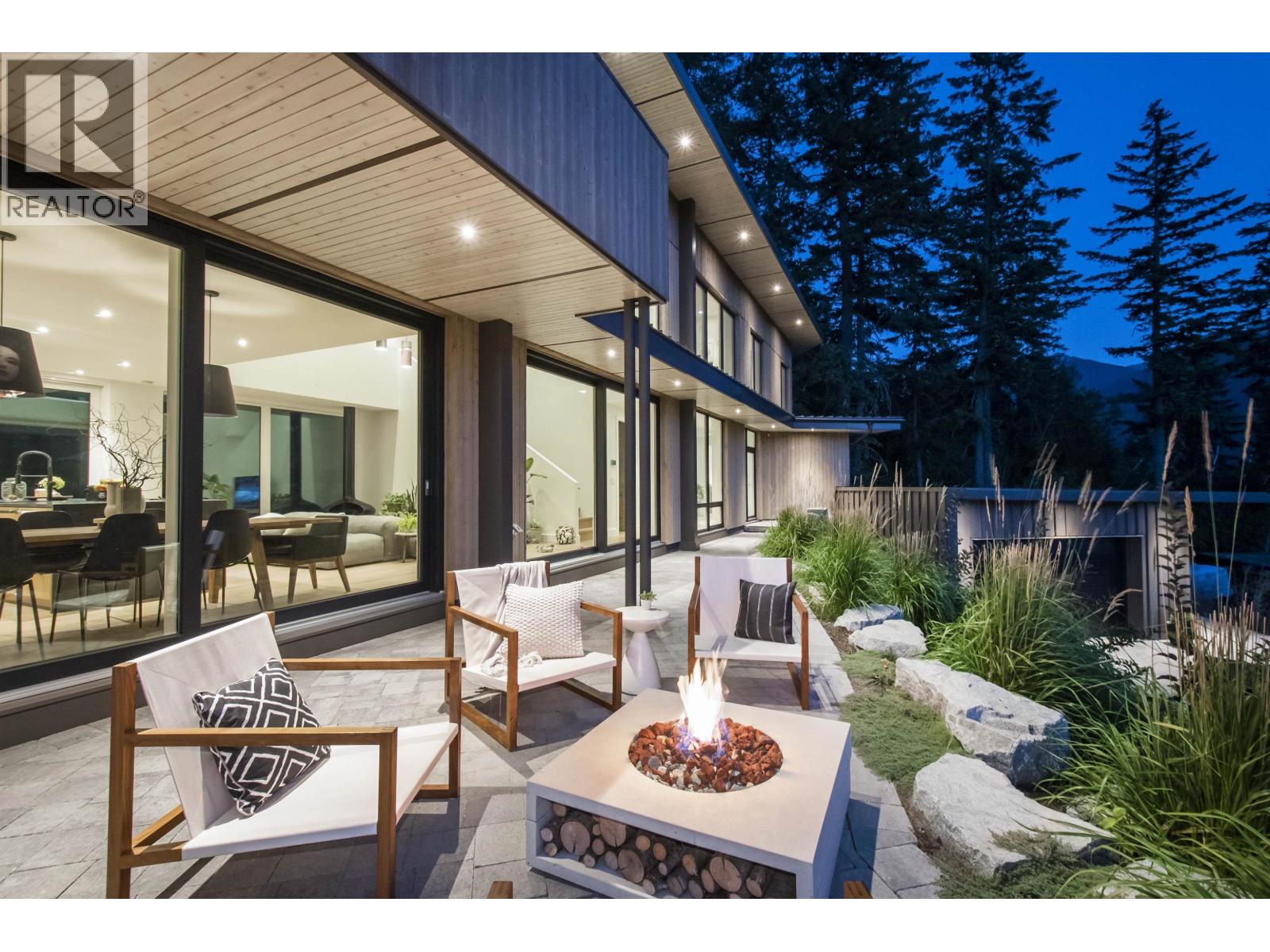 1704 SUGARLOAF PLACE — photo 37