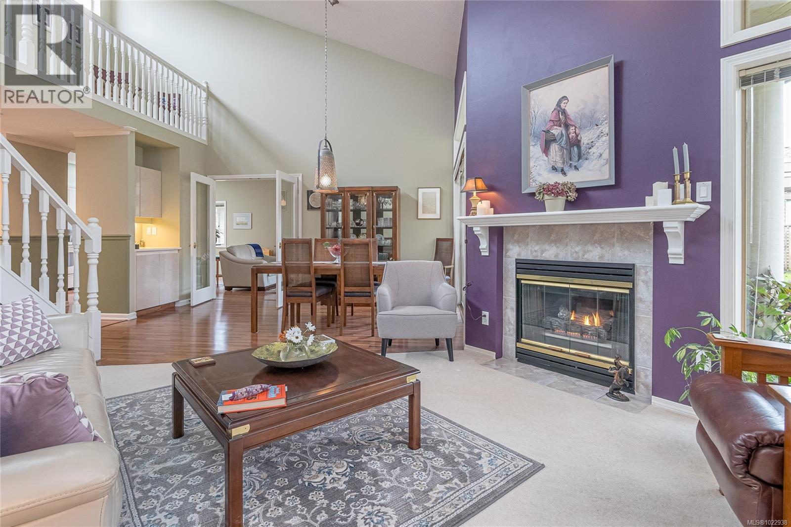 823 Lakes Blvd, Parksville