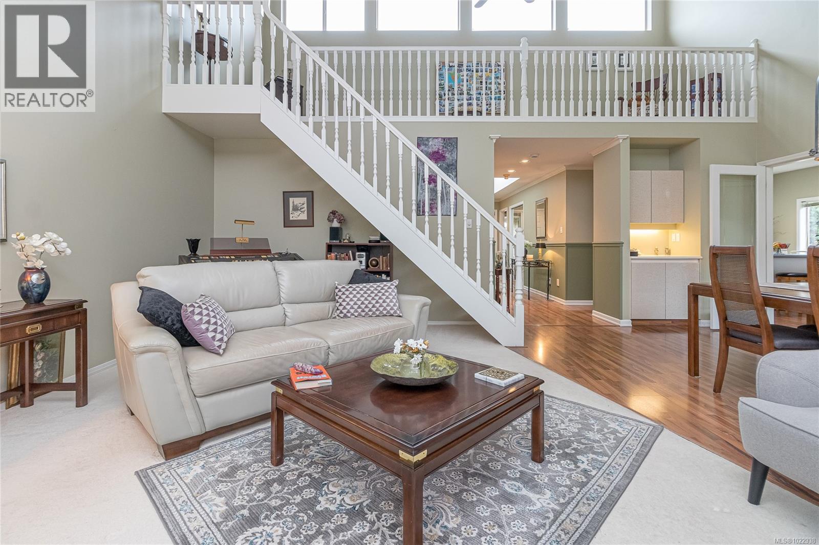 823 Lakes Blvd, Parksville