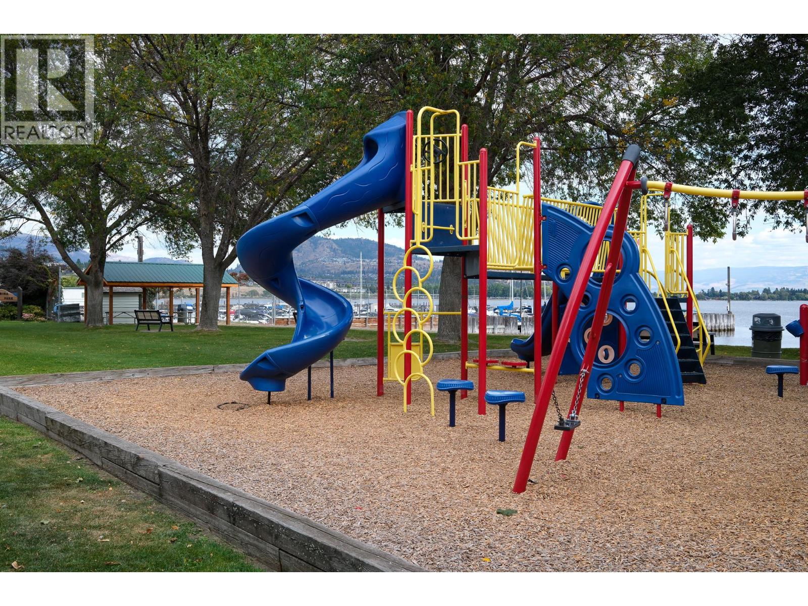 1208 4215 Gellatly Road South, West Kelowna