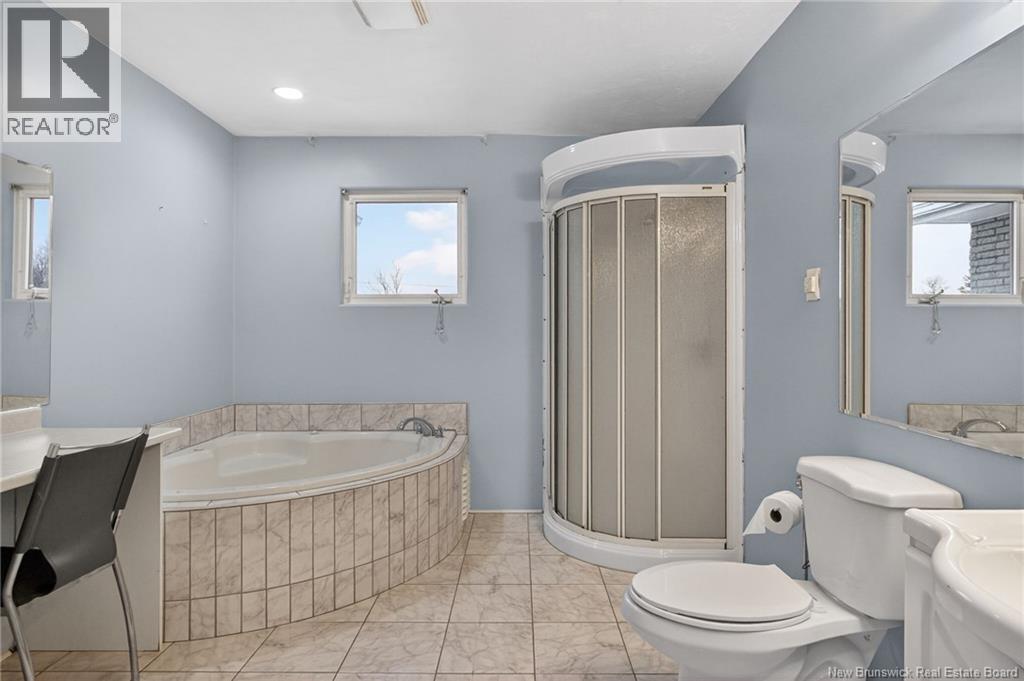 106 PONT ROUGE ROAD - 21
