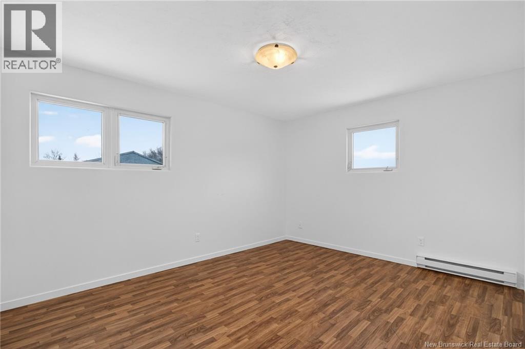 106 PONT ROUGE ROAD - 24