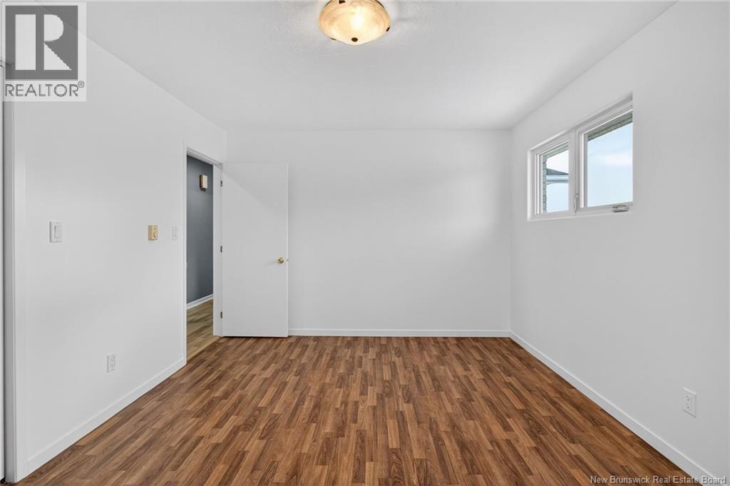 106 PONT ROUGE ROAD - 28