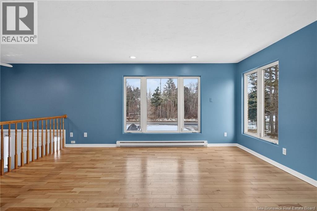 106 PONT ROUGE ROAD - 7