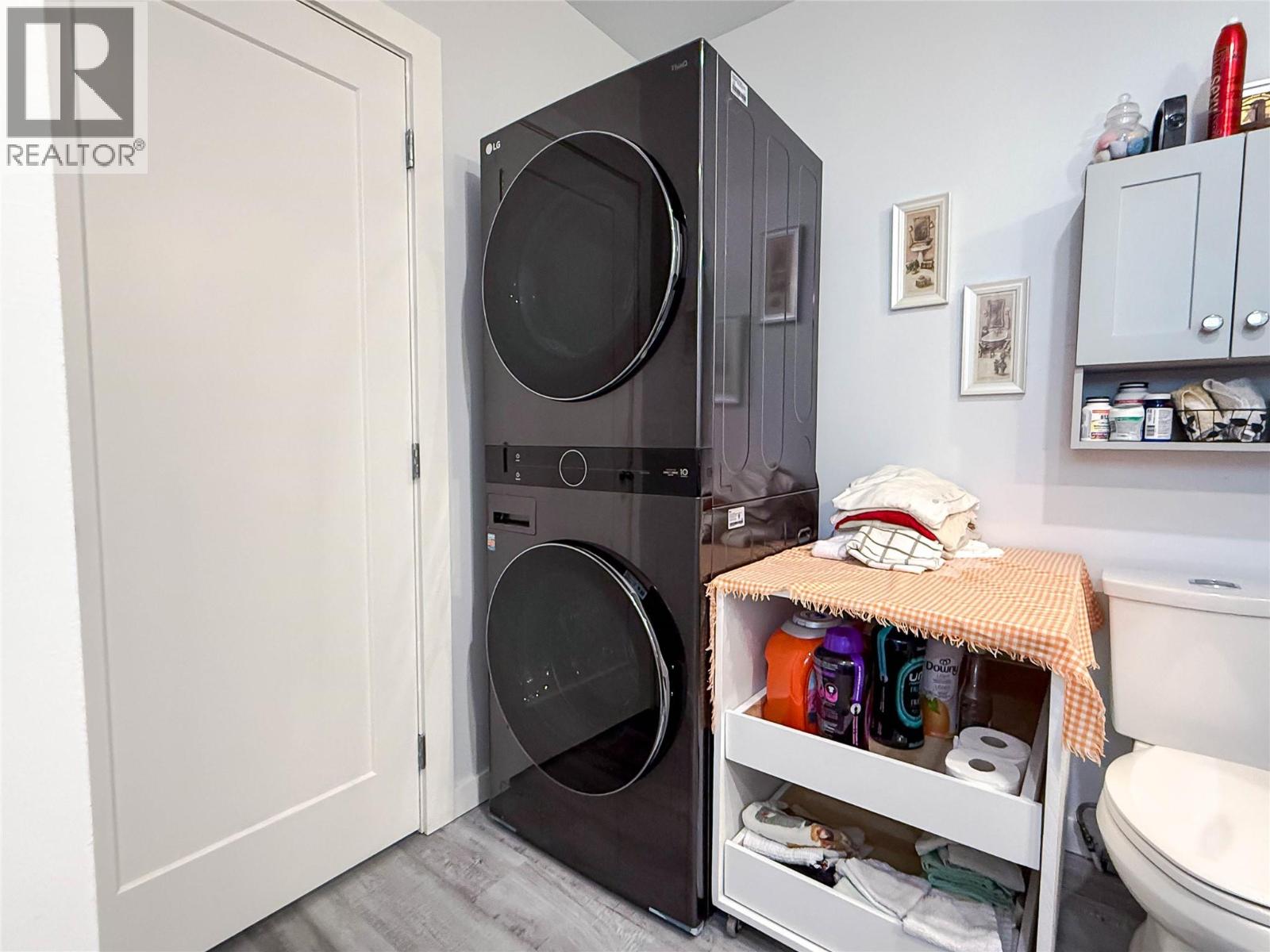 2246 Kootenay Avenue, Rossland