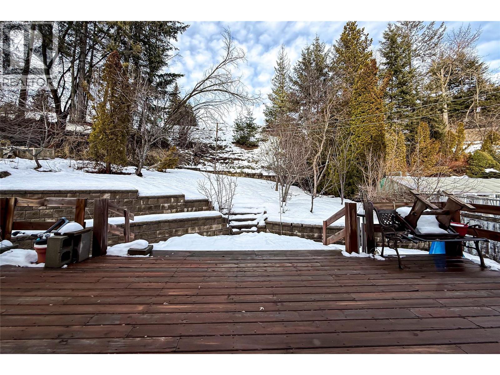 2246 Kootenay Avenue, Rossland