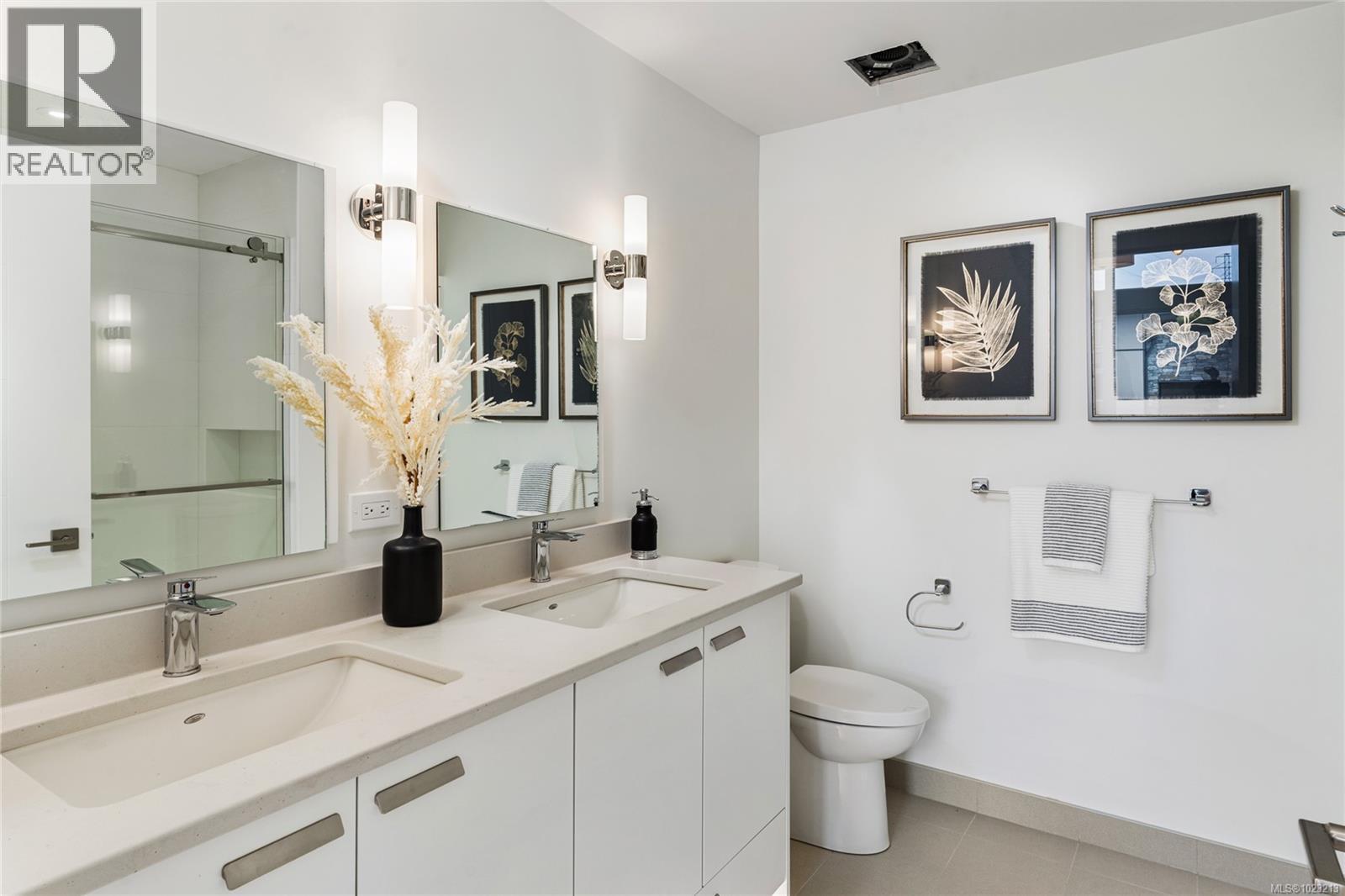 13 4253 Dieppe Road, Saanich