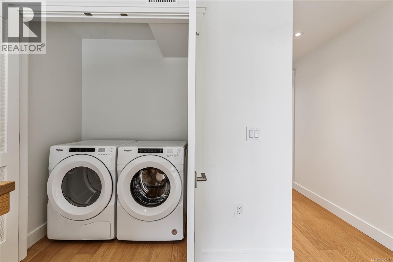 10 4253 Dieppe Road, Saanich